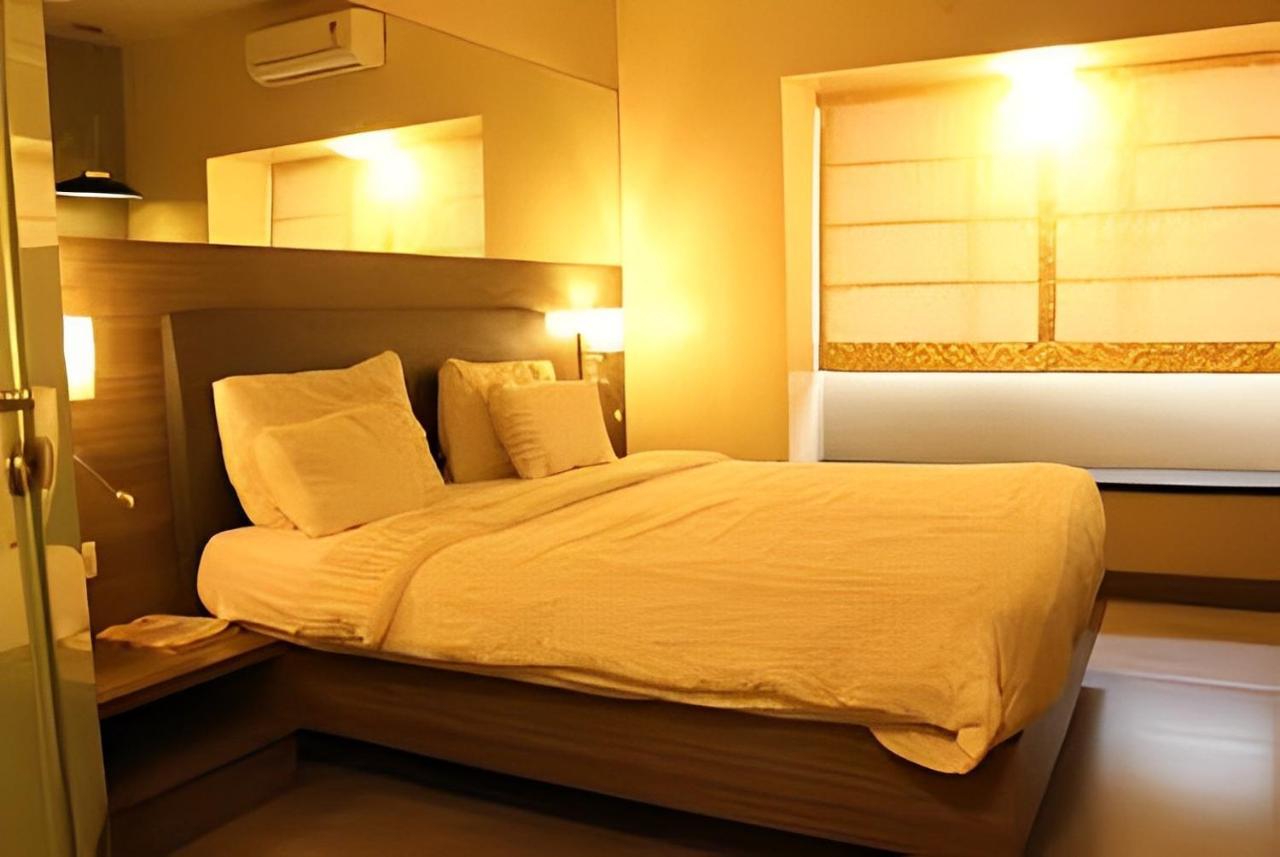 Apollo Guest House Bombaj Zewnętrze zdjęcie