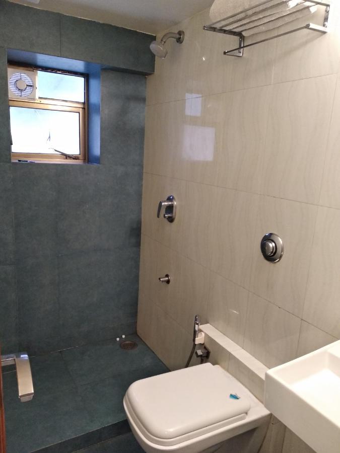 Apollo Guest House Bombaj Zewnętrze zdjęcie