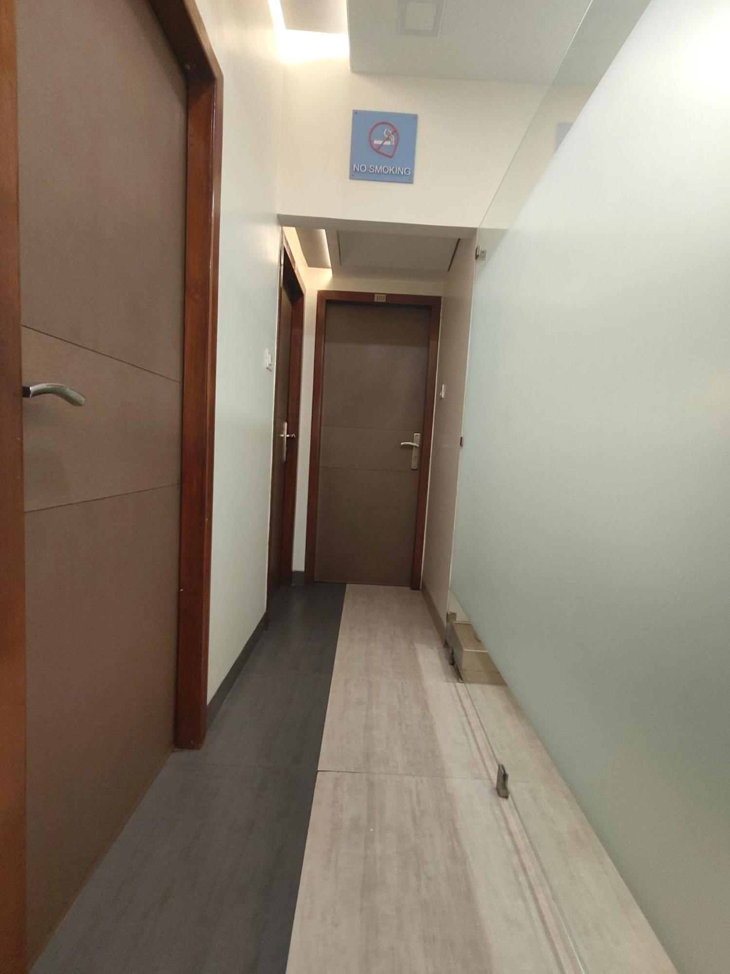 Apollo Guest House Bombaj Zewnętrze zdjęcie